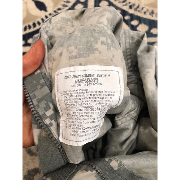ACU Shirt/Coat Medium Regular USGI Digital Camo Cotton/Nylon Ripstop Army Combat - Picture 4 of 4